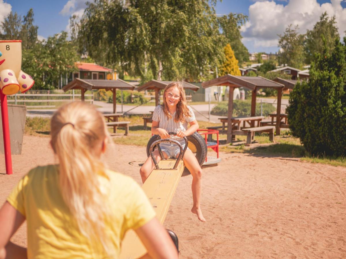 Bjoerkbackens Stugby I Vimmerby Exterior foto