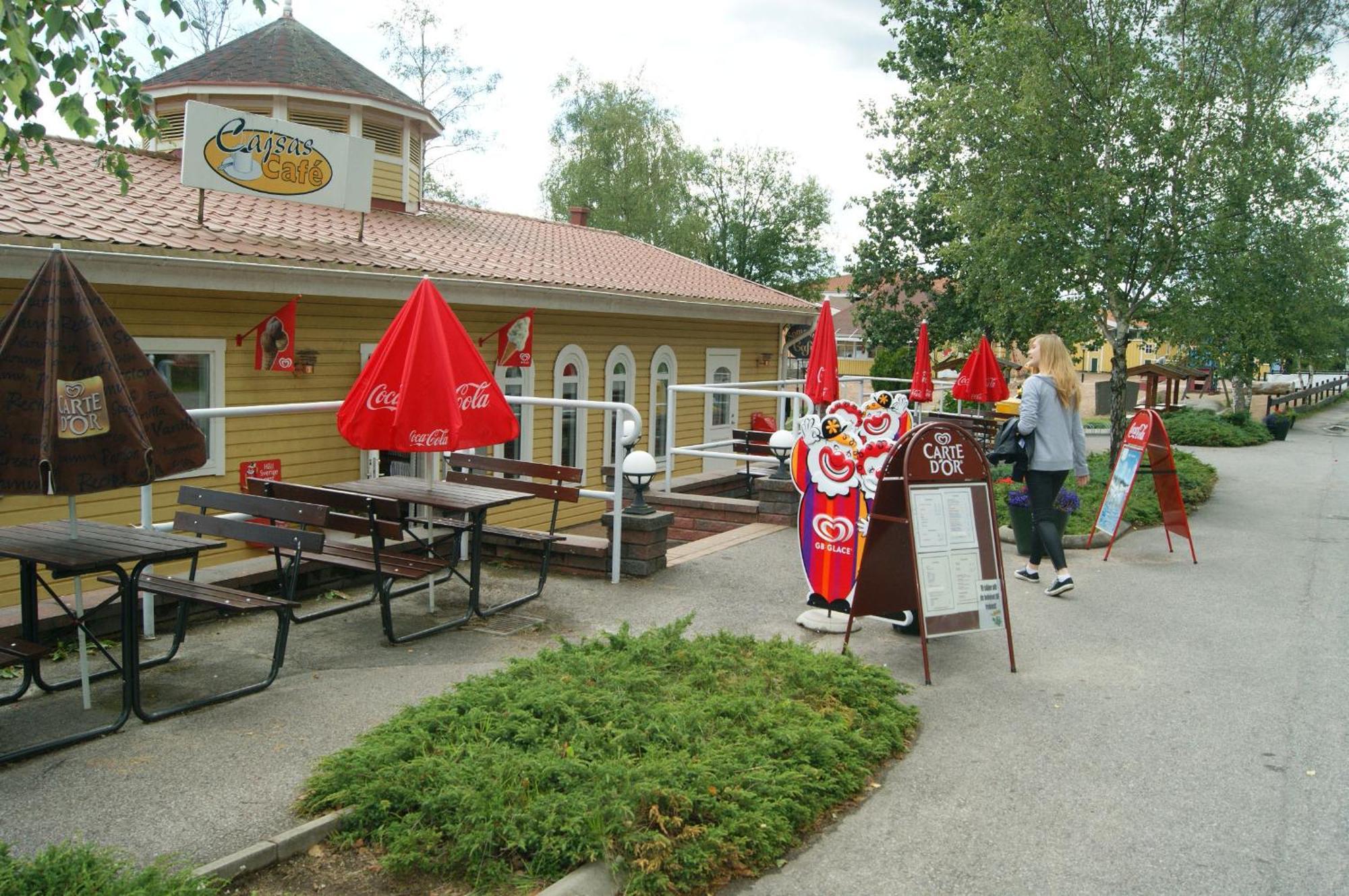 Hotel Bjoerkbackens Stugby I Vimmerby Exterior foto