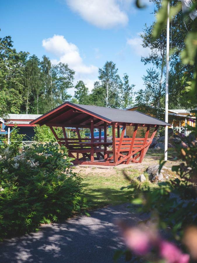 Bjoerkbackens Stugby I Vimmerby Exterior foto